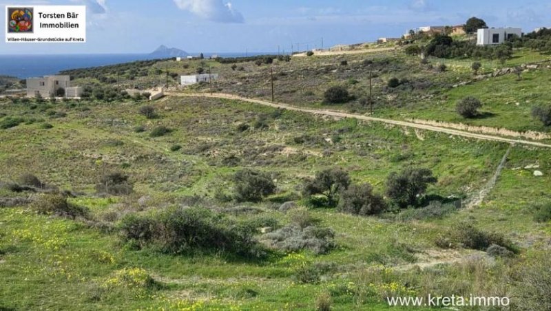 Kamilari 4.972 m² Bauland in Kamilari – Ihr Panoramaplot mit Genehmigung mit Meerblick auf Kreta Grundstück kaufen